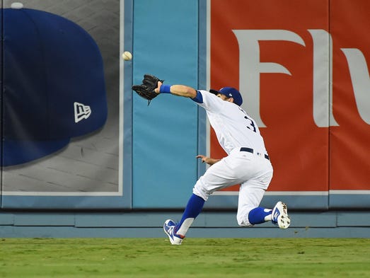 Game 7 at Dodger Stadium: Chris Taylor catches a ball