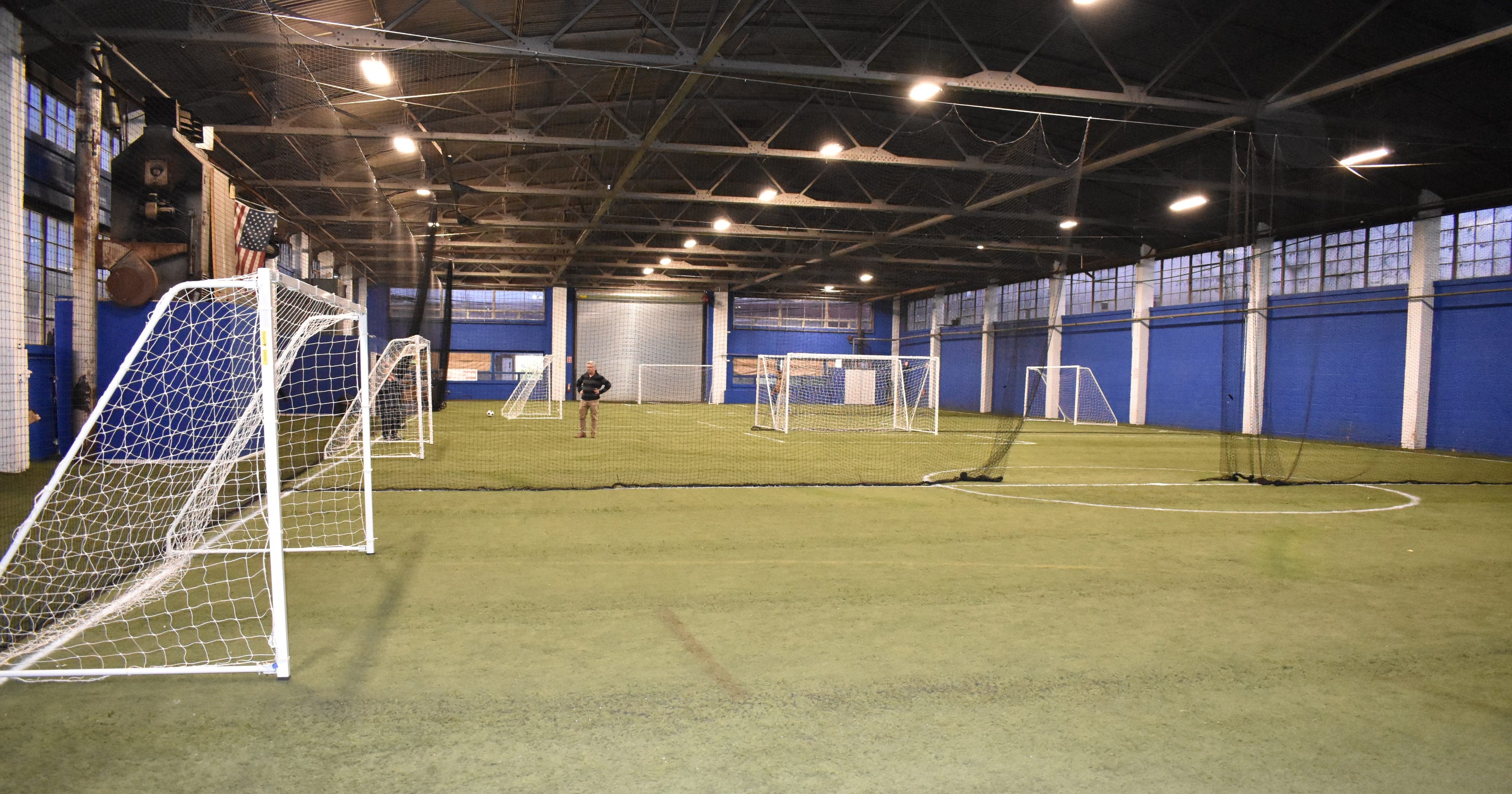 indoor sports trainers