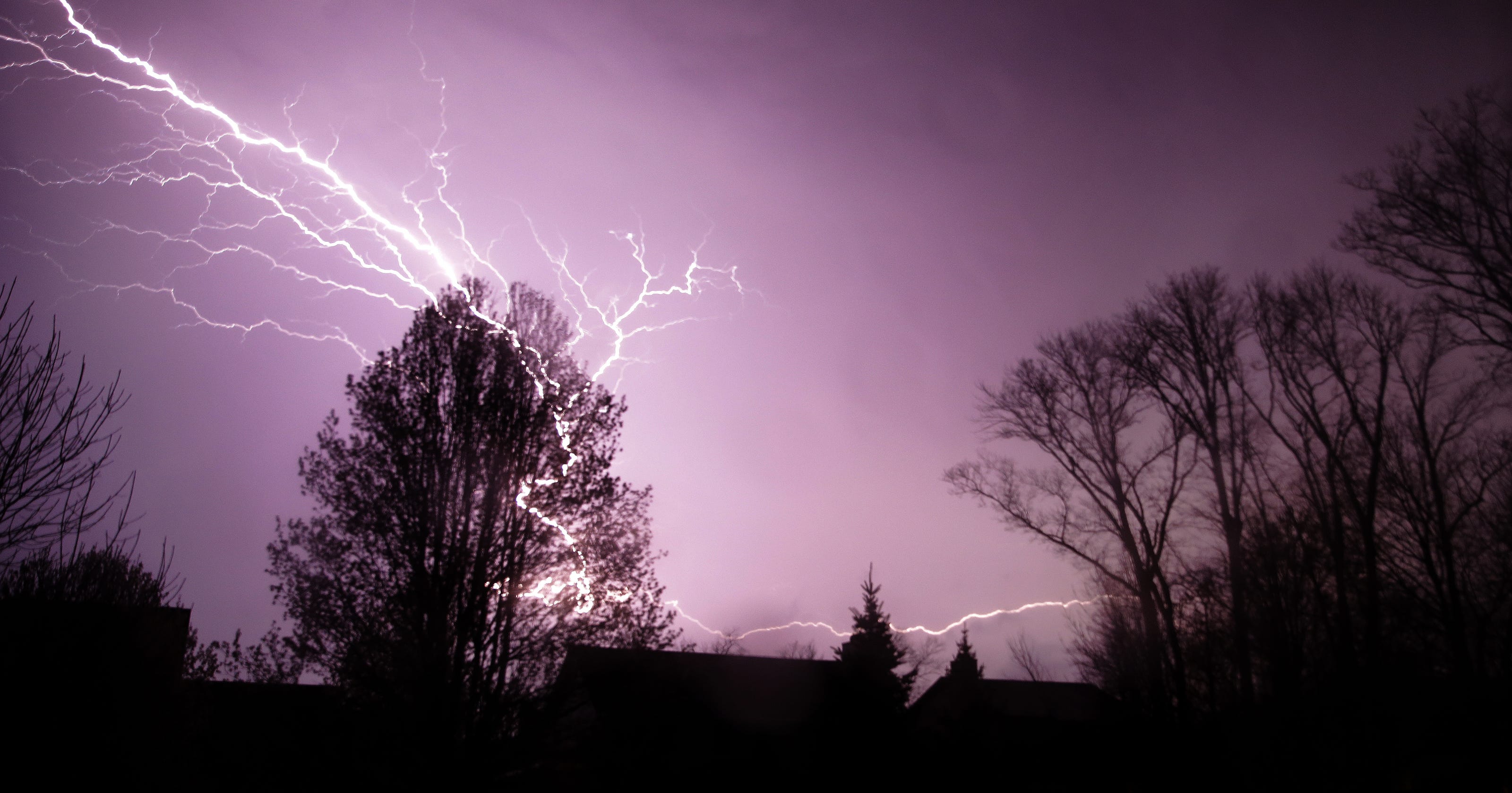 This Is What Happens When You Re Struck By Lightning