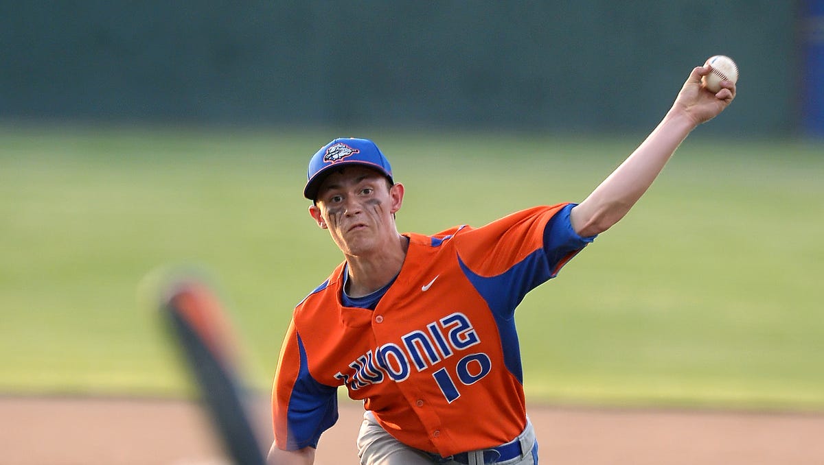Dealing With The Pitch Count And Rest Rules In High School Baseball