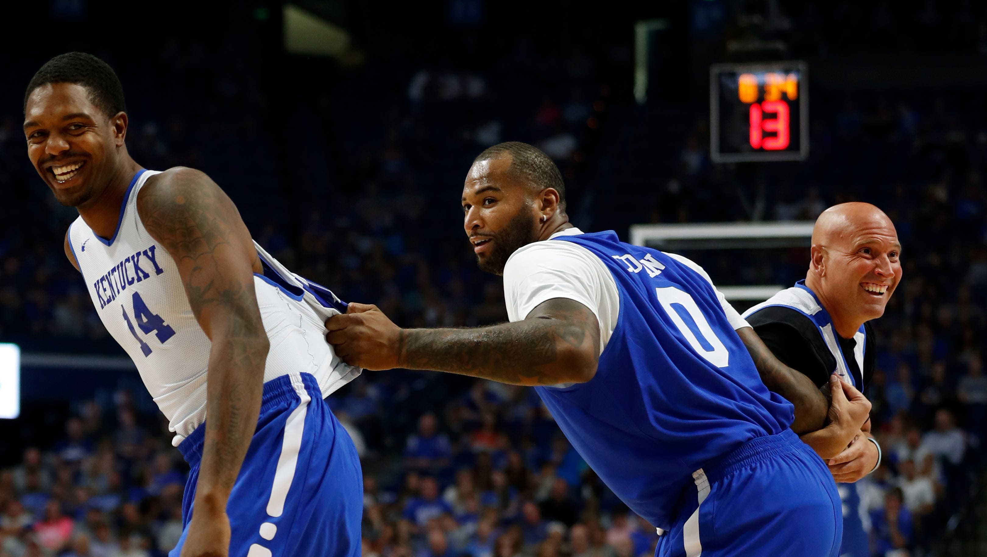 Kentucky Basketball Former Wildcat Finds Racial Slur On Car