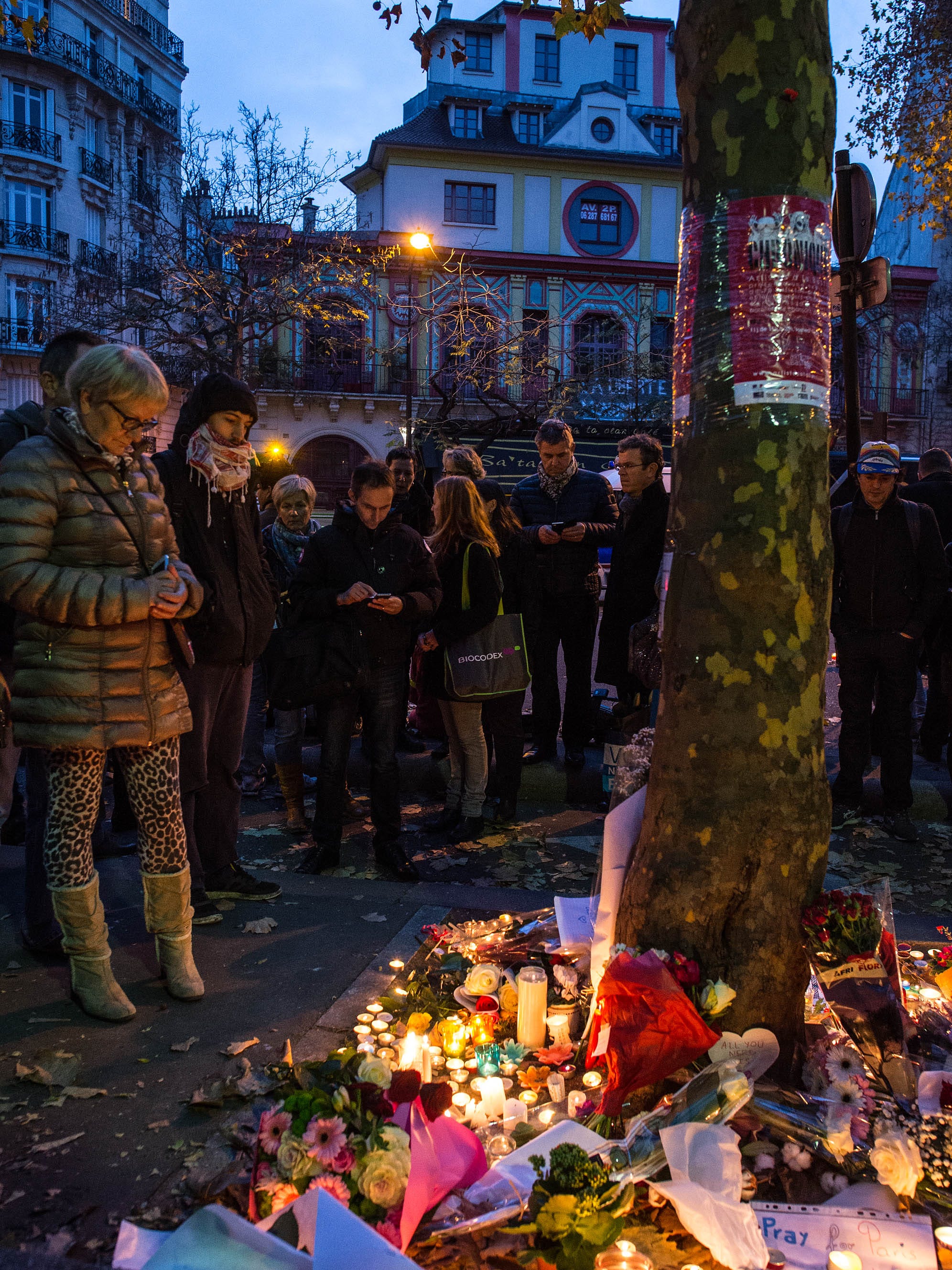 Paris Bataclan Theater Will Reopen After Attacks