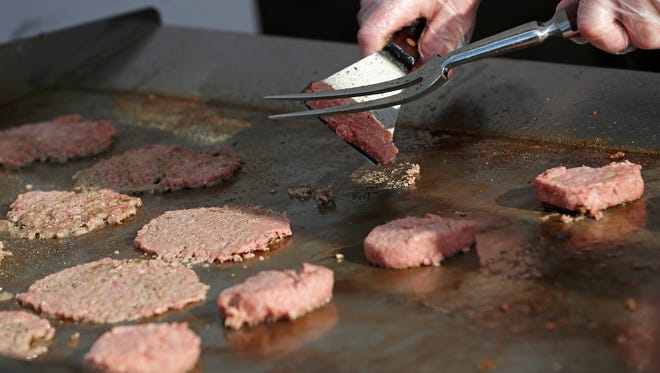 A Muncie Steak 'n Shake has been cited for repeat violations of sanitation regulations regarding grease buildup.