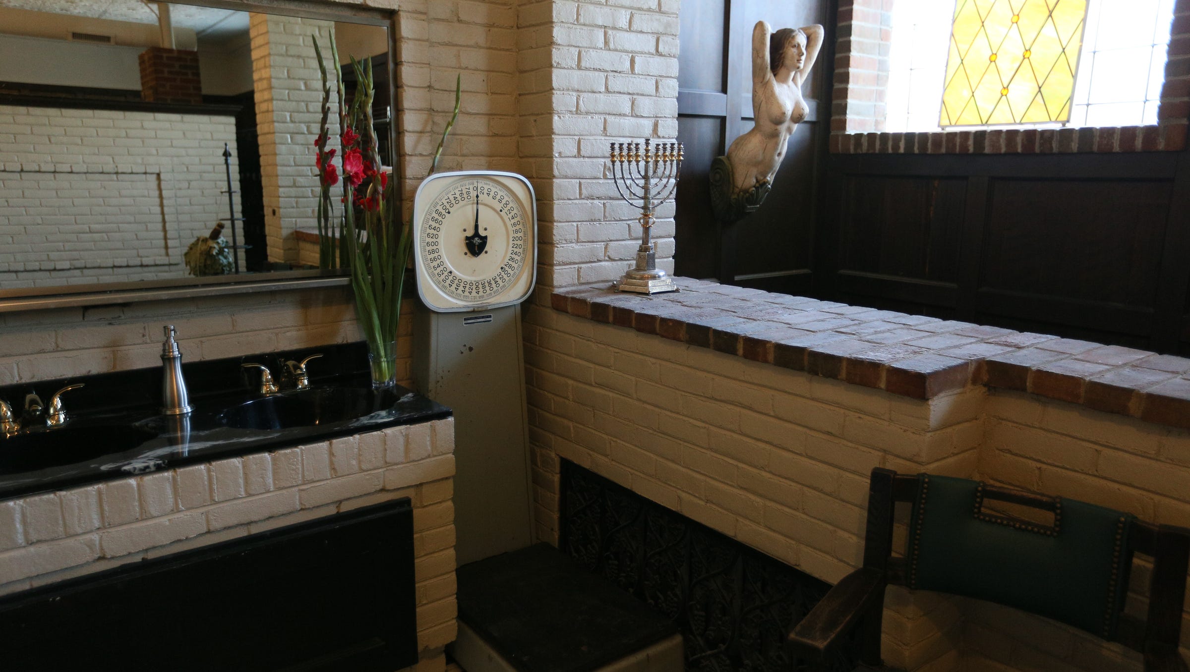 The Schvitz Detroit bathhouse with steamy past ready to reopen