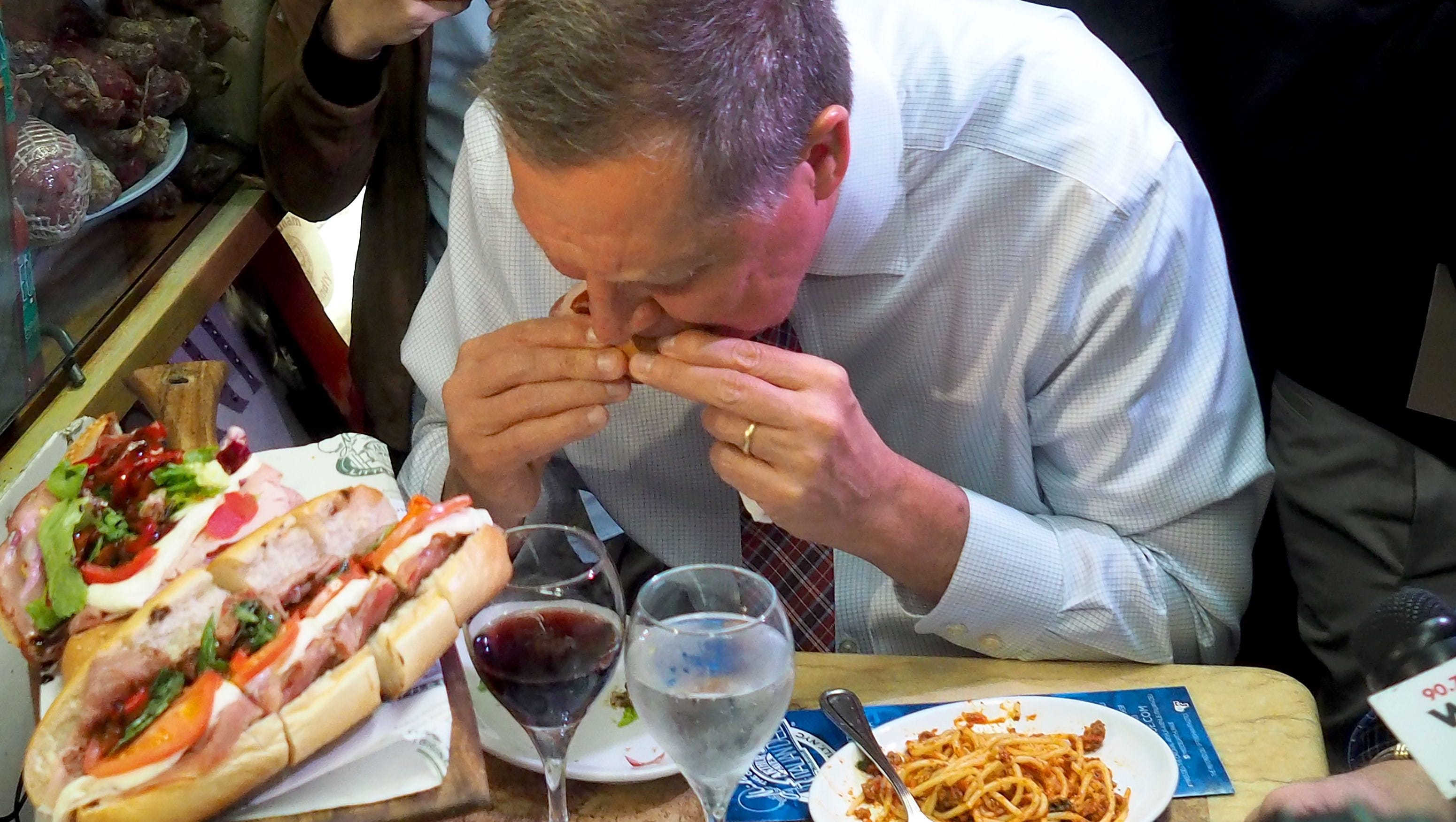 Trump Slams Kasich S Disgusting Eating Habits