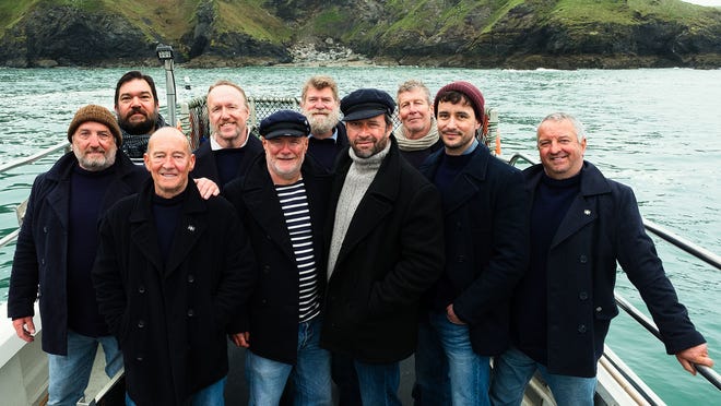 The actors playing Fisherman's Friends gather for an "album cover" shot.