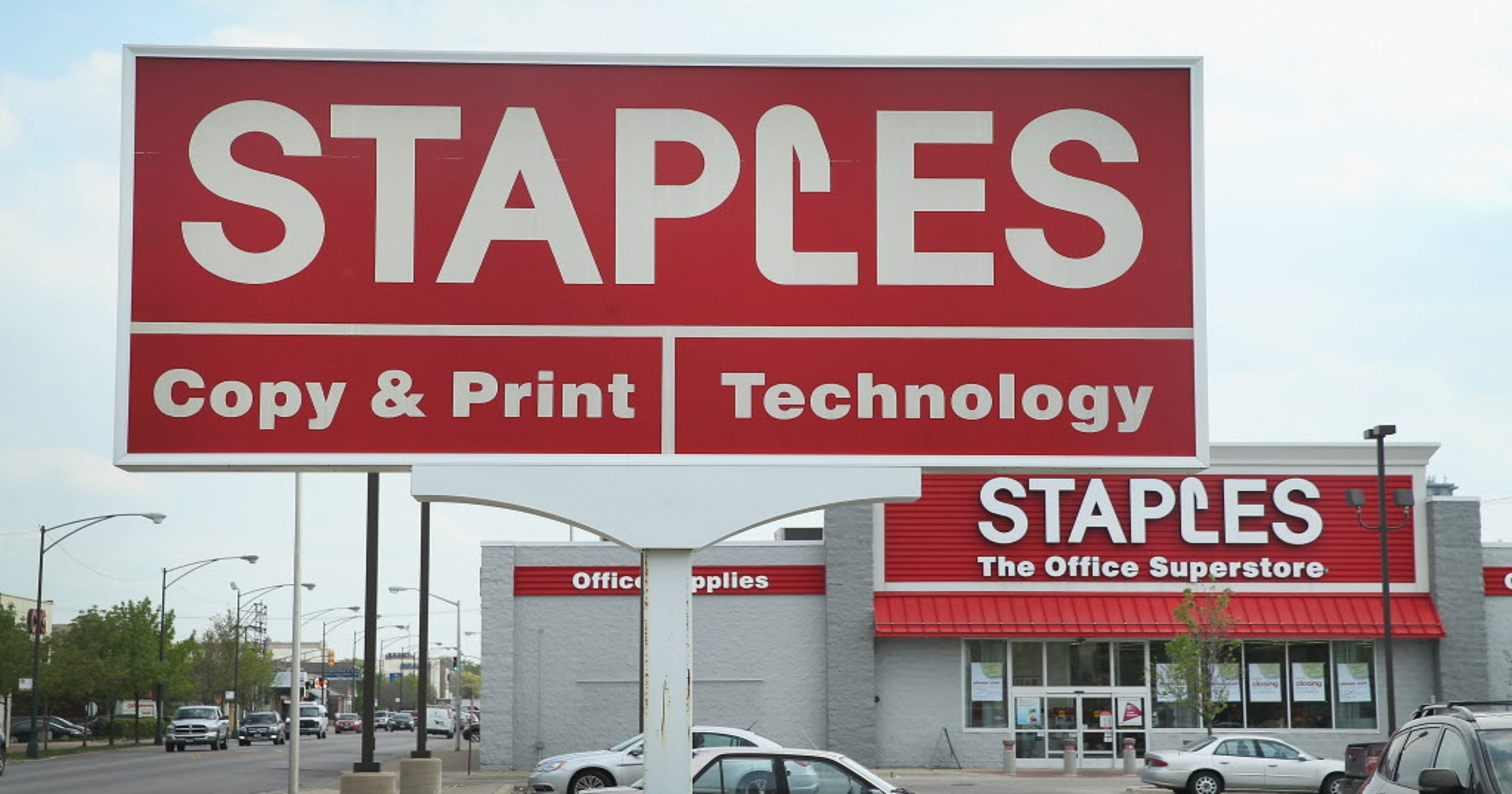 Shares of Staples fall on 6.3B bid for Office Depot