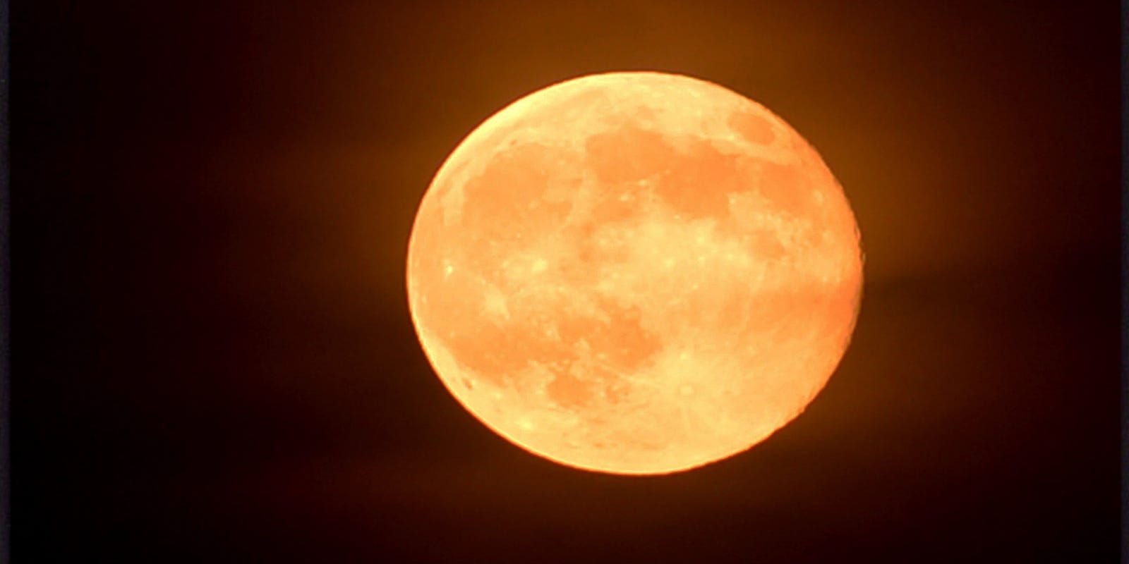A Full Harvest Moon Will Rise Friday The 13th Here S Why It S Special