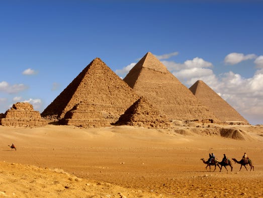 Egypt: Visiting the pyramids and taking a cruise up