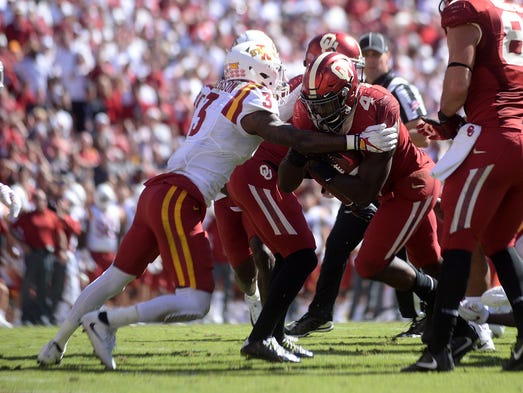 Oct 7, 2017; Norman, OK, USA; Iowa State Cyclones defensive