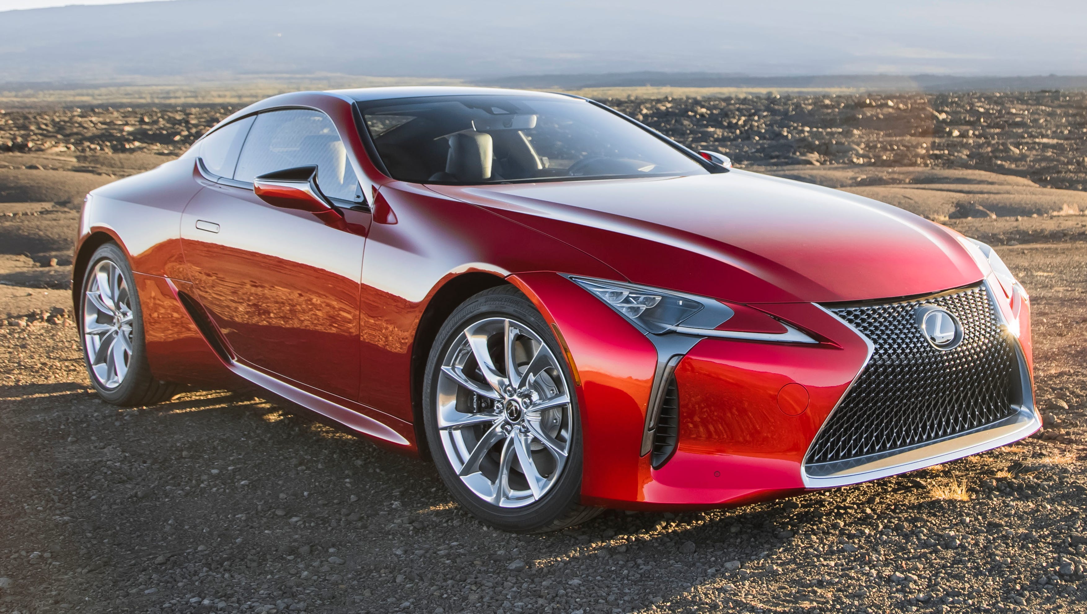 Review Lexus Lc 500 Offers Stunning Looks And More