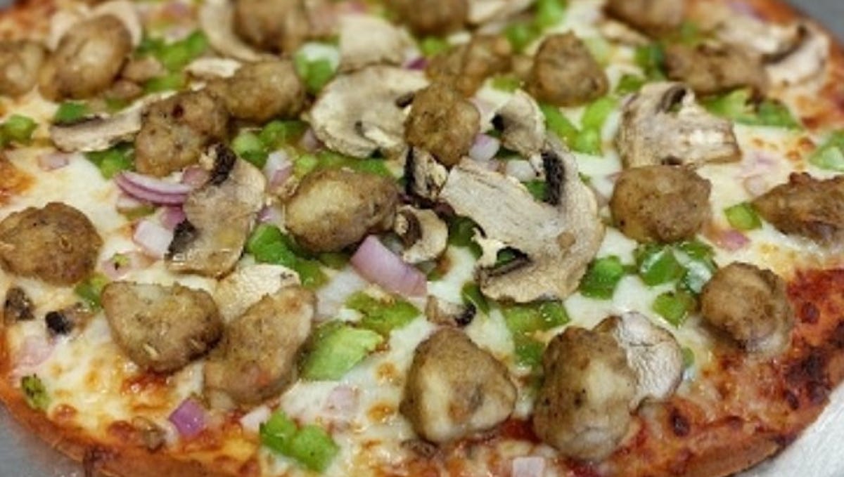 Get cauliflowercrust pizza in Phoenix at these restaurants