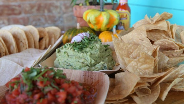 Where To Eat Before Nyack Tarrytown Halloween Parades