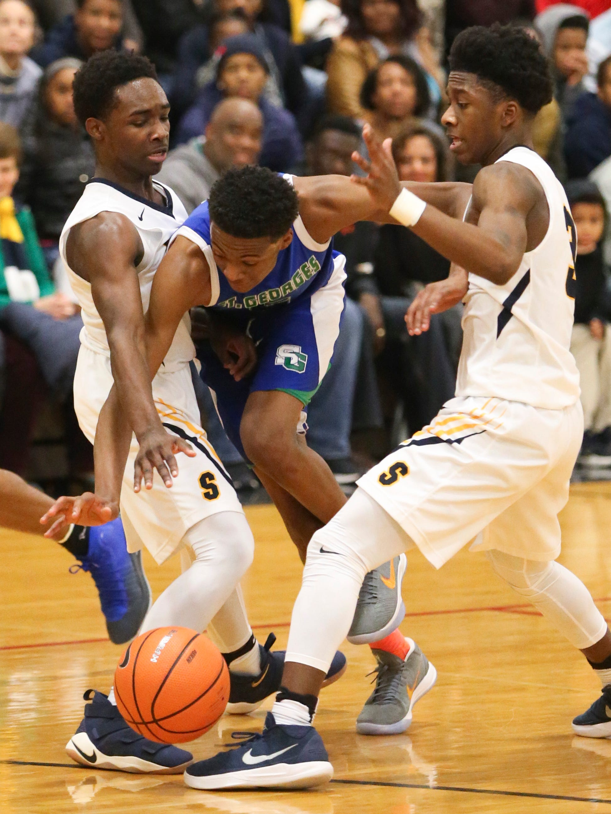 Basketball Fans Flock To Watch St Georges Bones Hyland