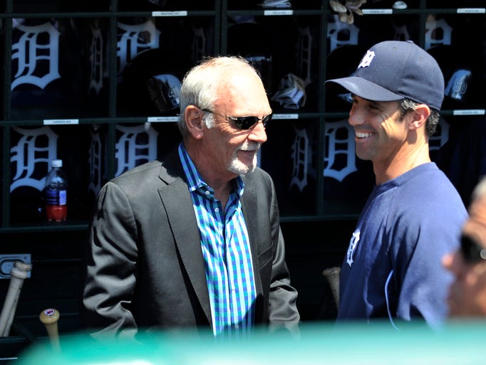 Former Tigers manager Jim Leyland, left, Ausmus share