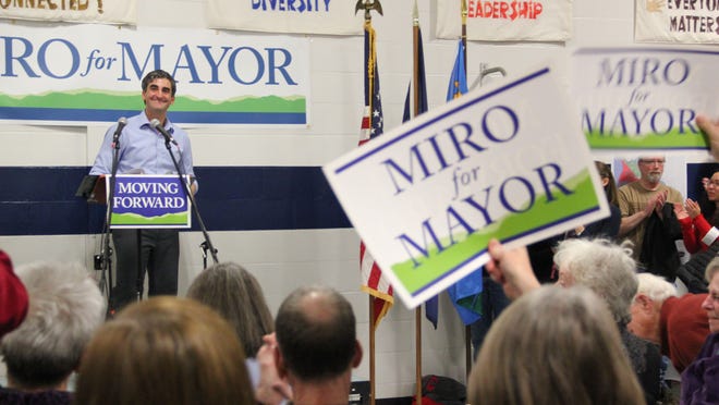 Burlington Mayor Miro Weinberger kicks off his campaign for re-election Sunday at the Sustainability Academy.