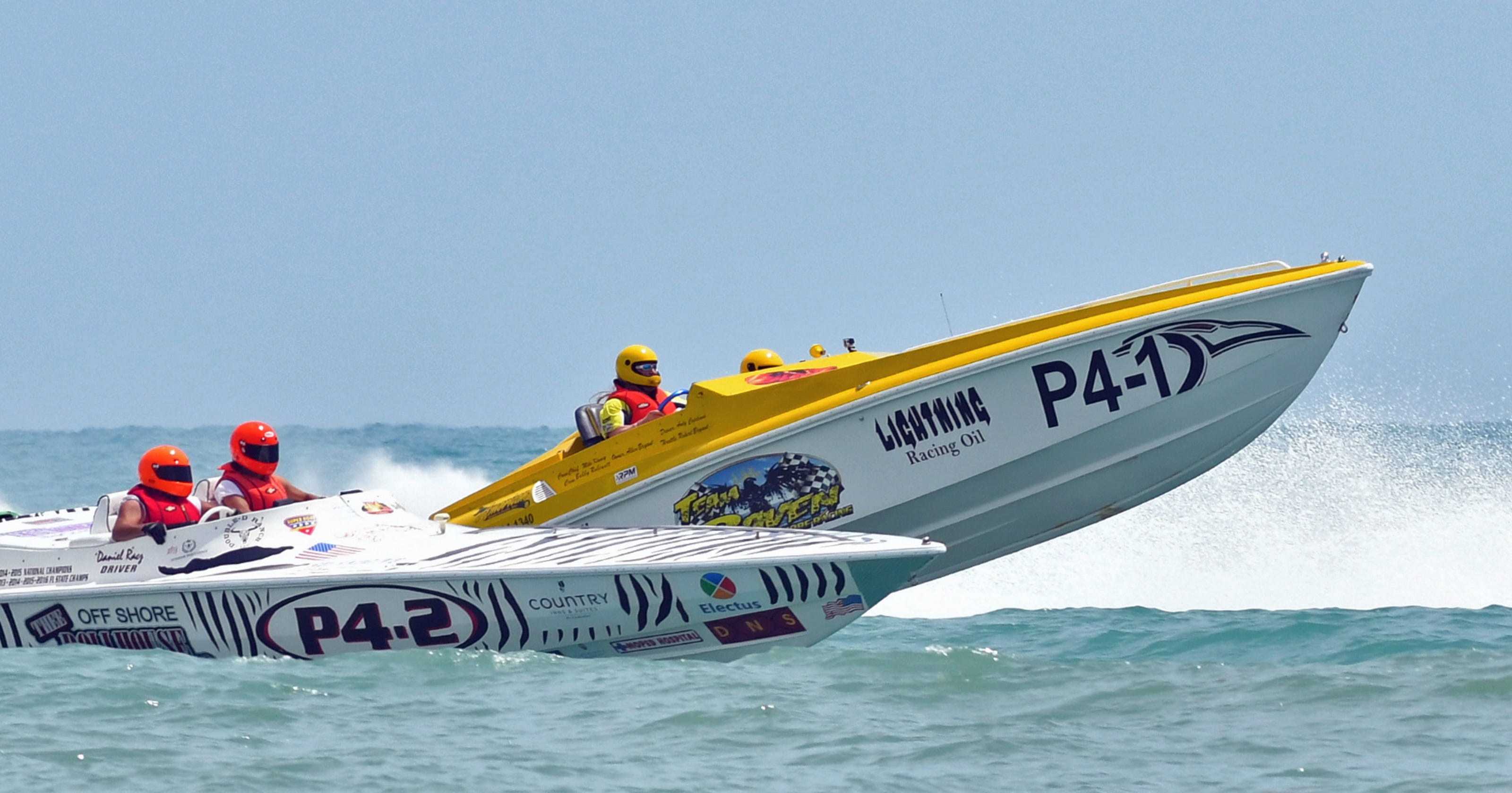 powerboat race boat speed