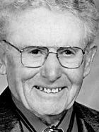 Lester L. Enochs, 97