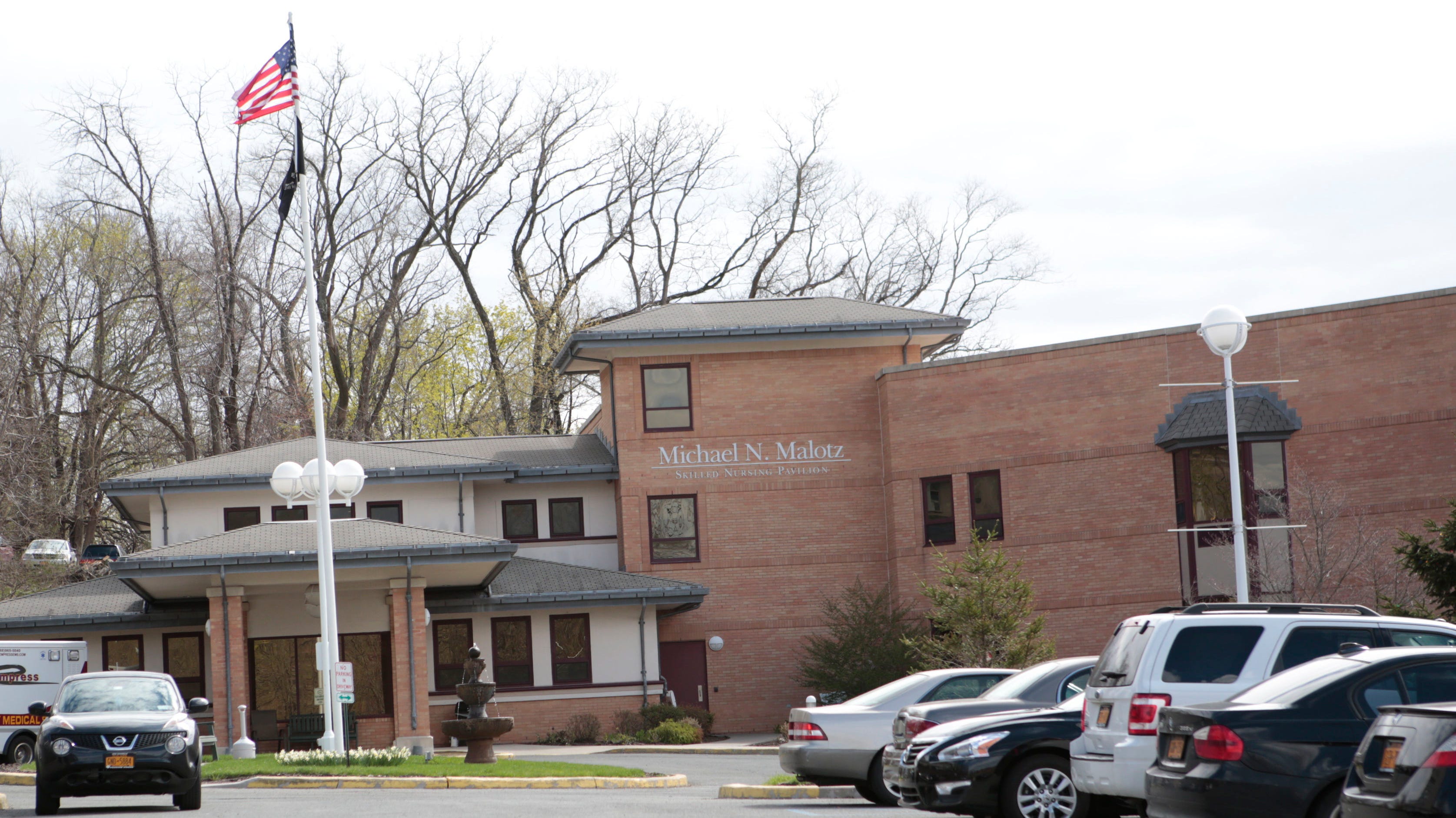 Yonkers' St. John's Riverside Hospital eyes partner amid fiscal woes