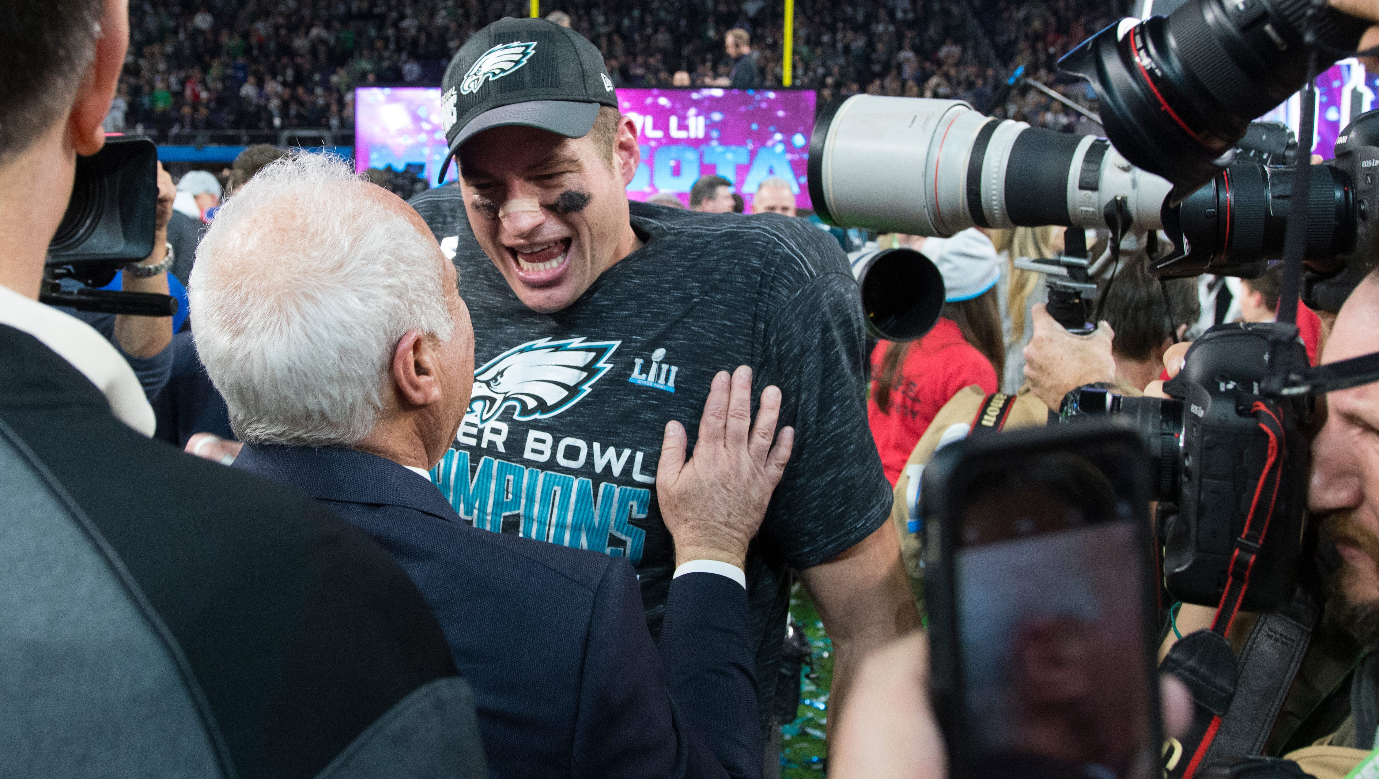 The Eagles Brent Celek celebrates winning Super Bowl LII with owner Jeffrey Lurie.