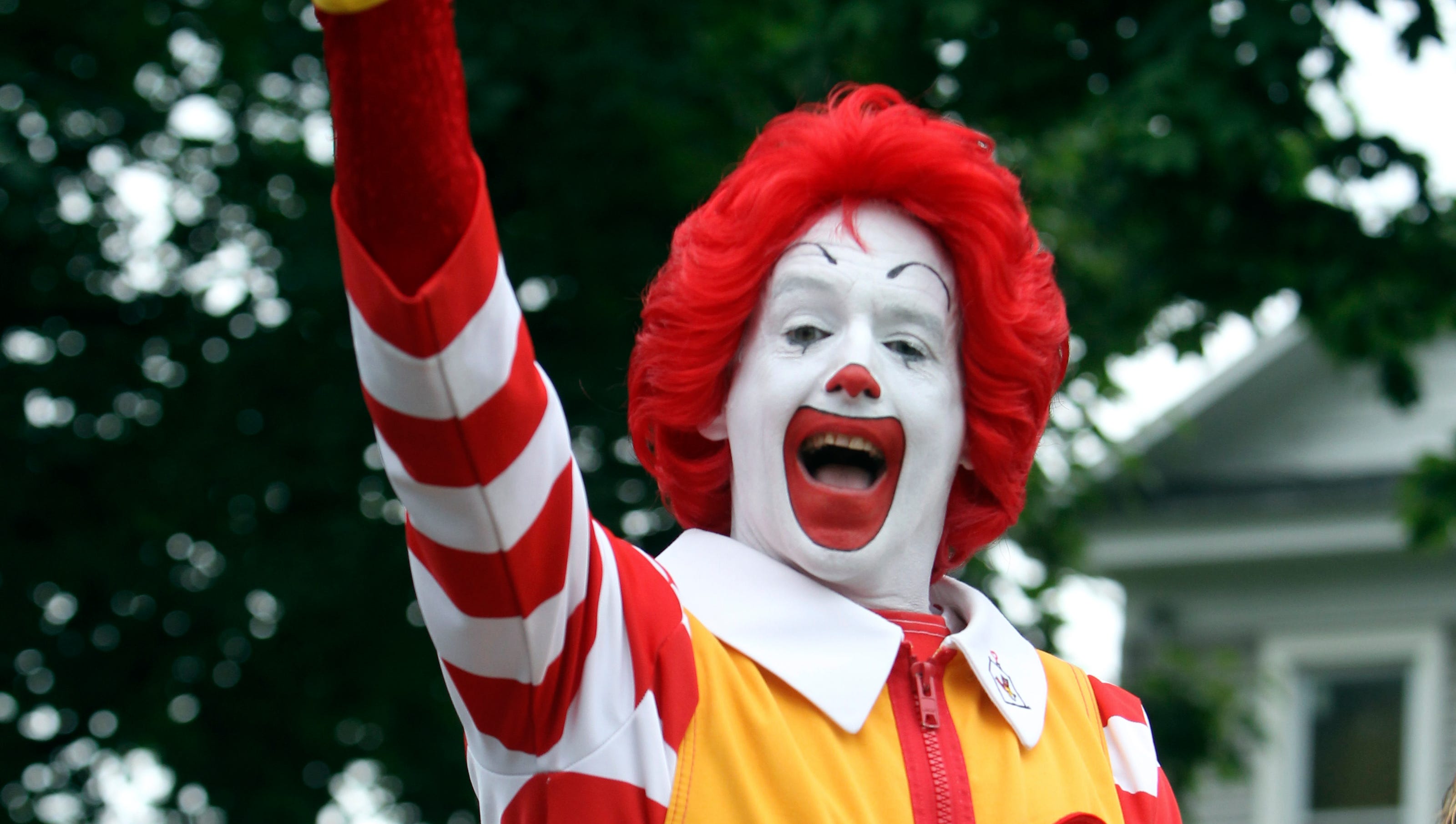 'ronald mcdonald' hypes new taco bell breakfast 'Ronald McDonald' hypes new Taco Bell breakfast