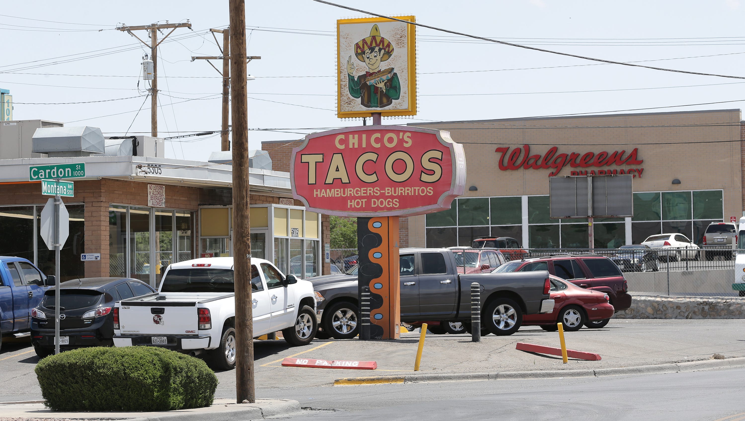CVS plans store at Chico's Tacos site