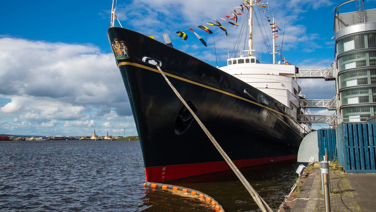 how long to tour royal yacht britannia