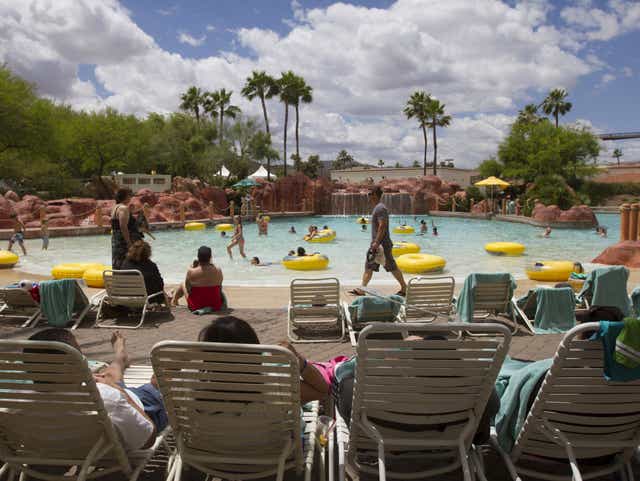 10 Last Minute July 4th Resort Deals