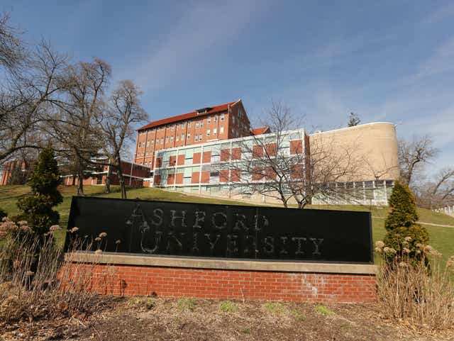In Clinton Leaders Struggle To Bring Idle College Campus Back To Life