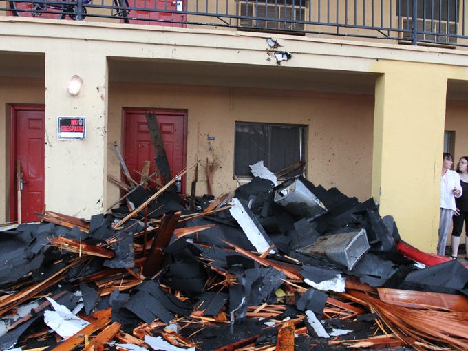 A storm blew the roof off the Airport Inn complex near