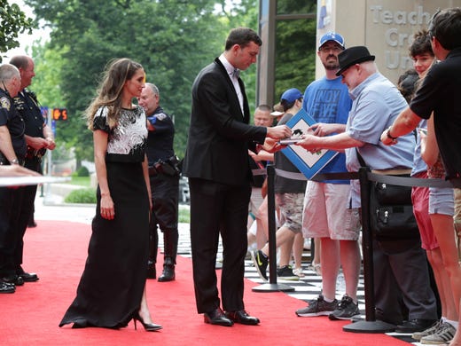 Andrew Luck's wife: Who is Nicole Pechanec?