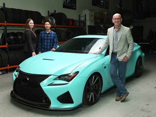 Lexus lets Instagram fans customize a sporty RC-F - 534 x 401 jpeg 33kB