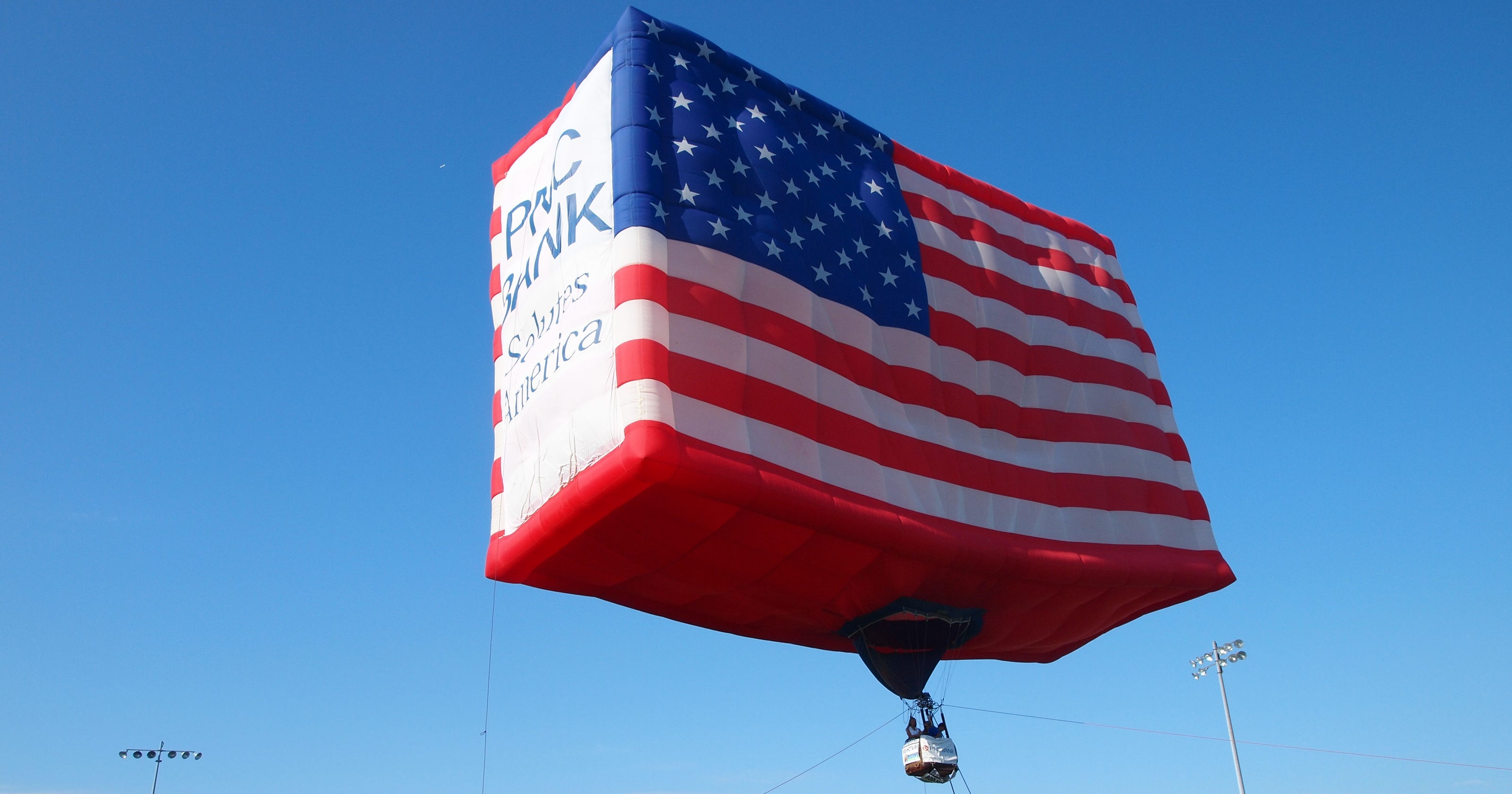 world-s-largest-american-flag-honors-u-s