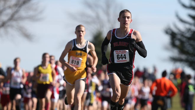 Thomas Pollard of Gilbert announced his commitment to run cross country at Iowa State on Monday.