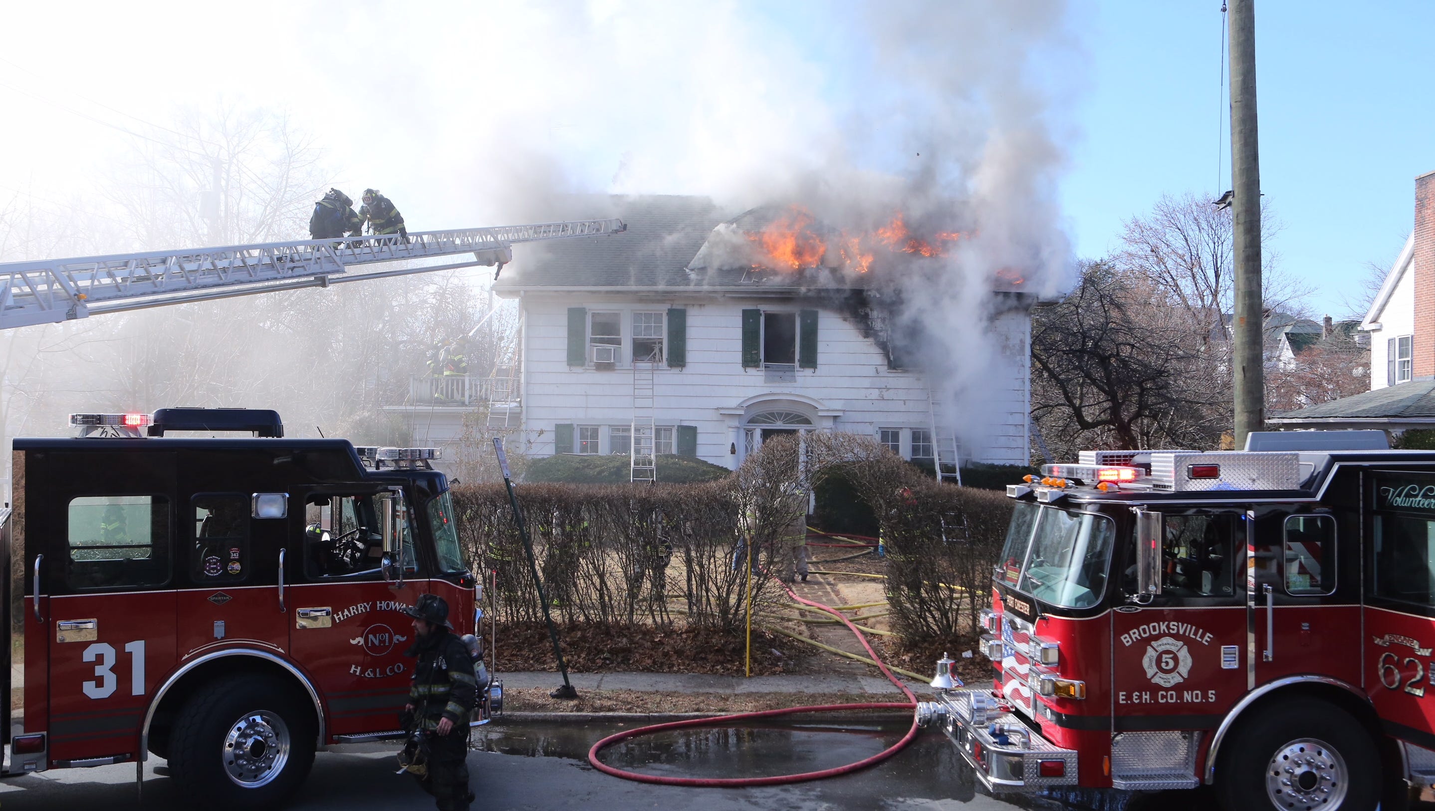 Fire burns Port Chester home