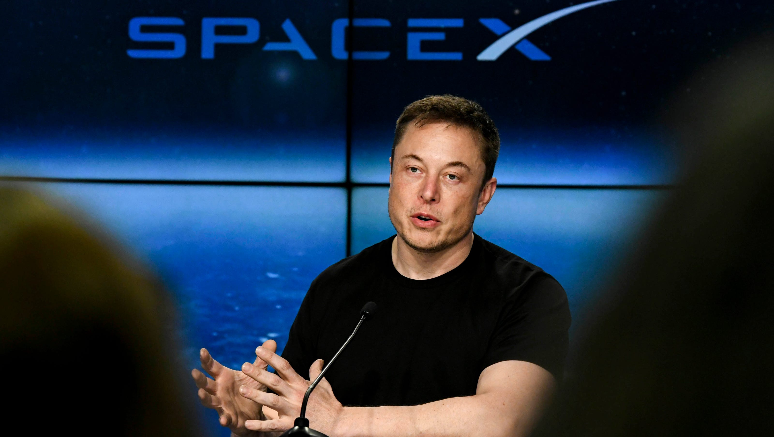 Что есть илон маск. Илон Маск. Илон Маск (Elon Musk). Илон Маск Tesla, SPACEX. Илон Маск SPACEX.