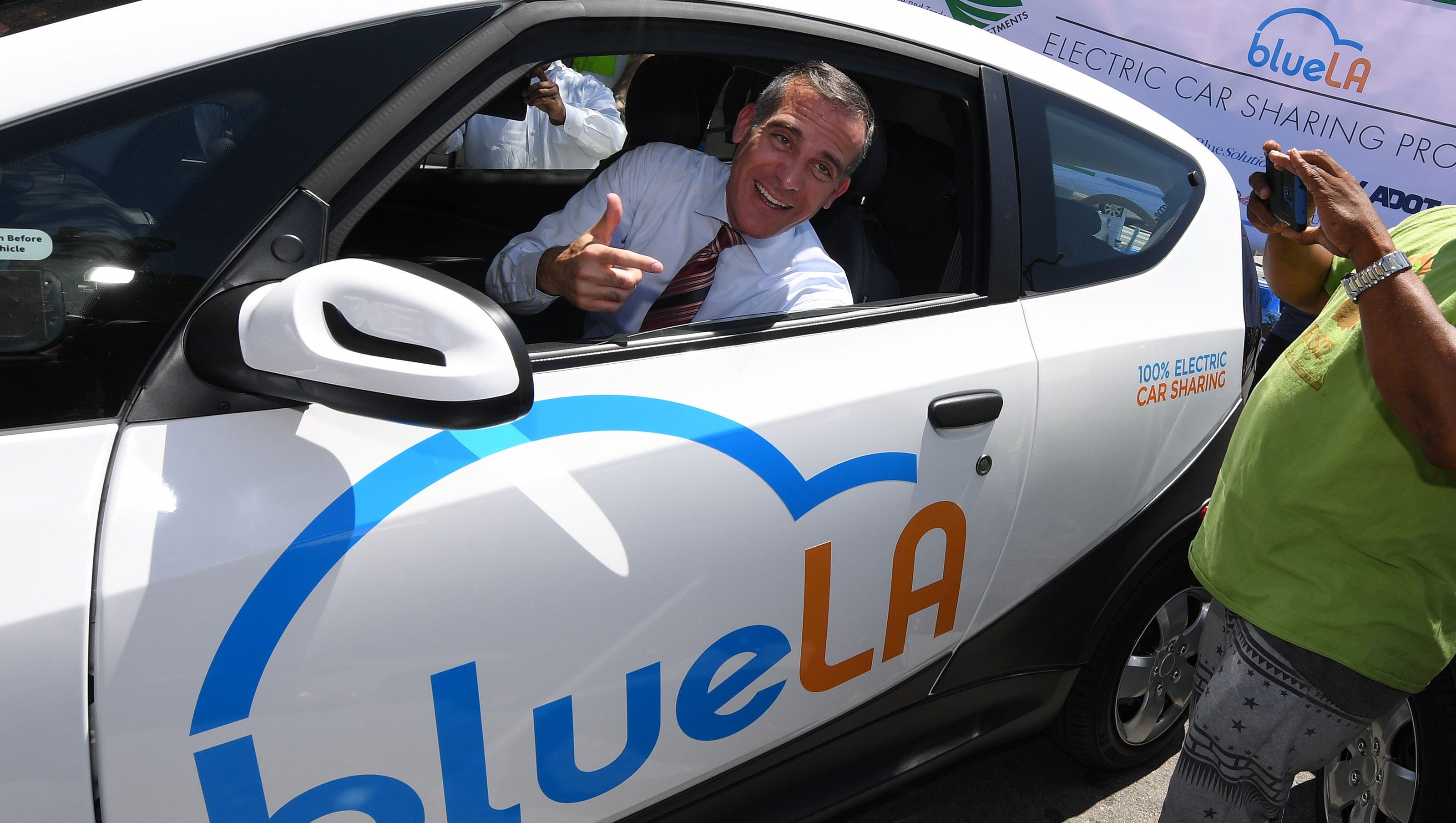 programs-bring-electric-cars-to-low-income-people
