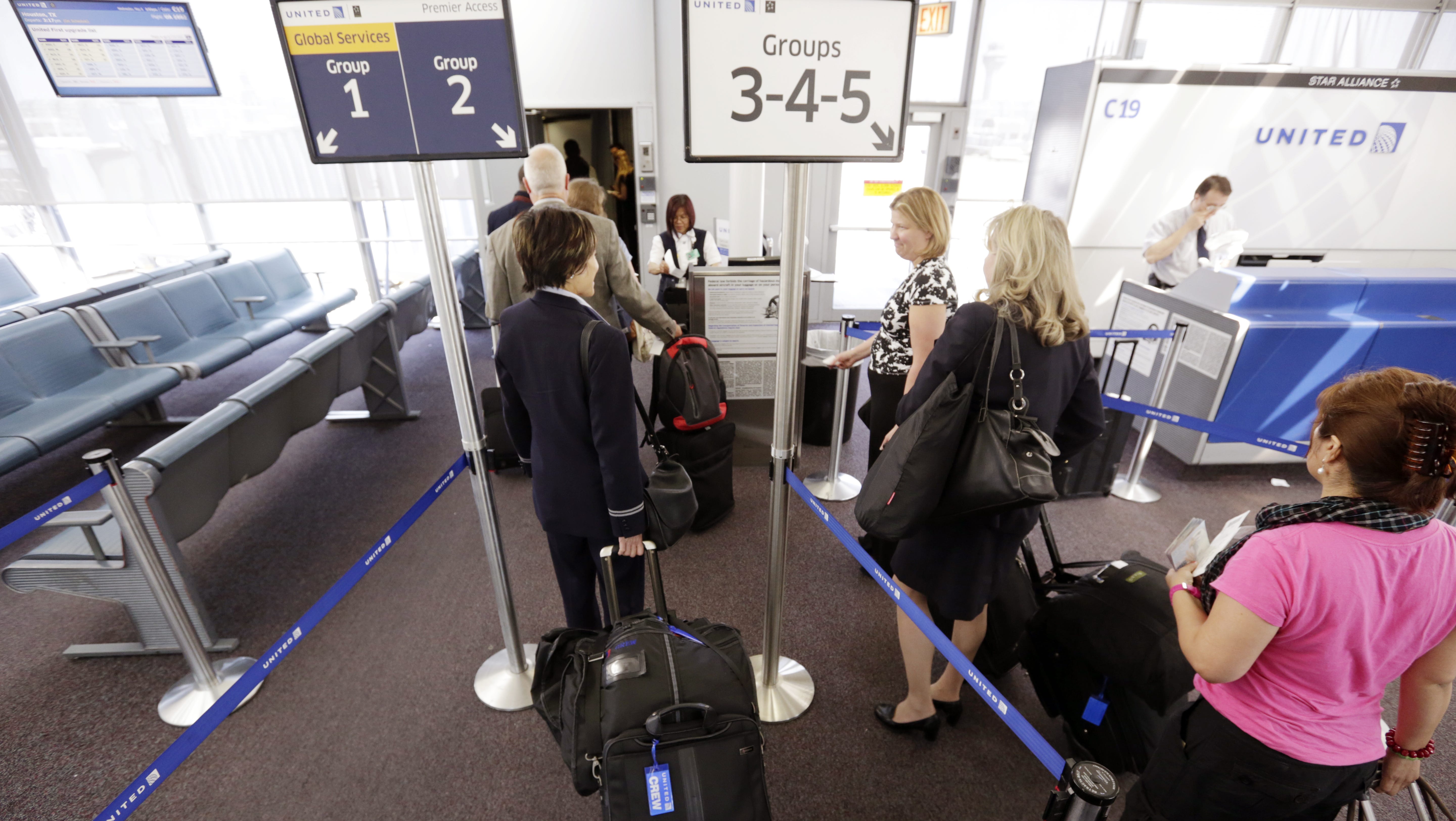 united carry on baggage rules