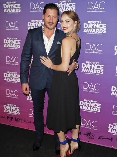 Who is val dating on dancing with the stars