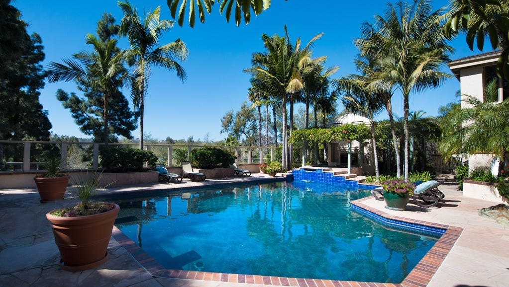 Make A Splash This Summer With Pool Landscaping