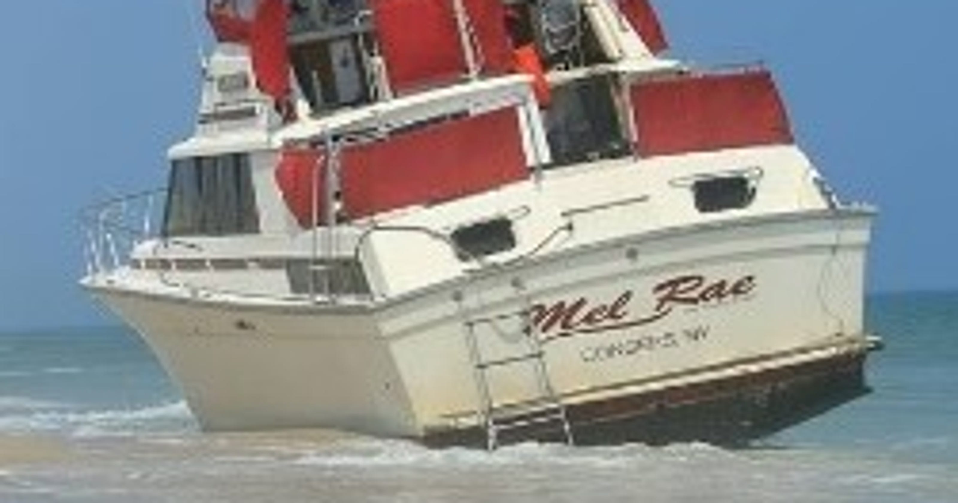 Congers Yacht Washes Ashore In Nj Police Stumped