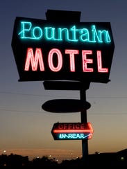 Neon sign of the Fountain Motel on Main St. in Mesa