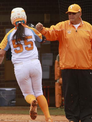 Tennessee co-head coach Ralph Weekly has praised Butch Jones for his involvement with the softball team.