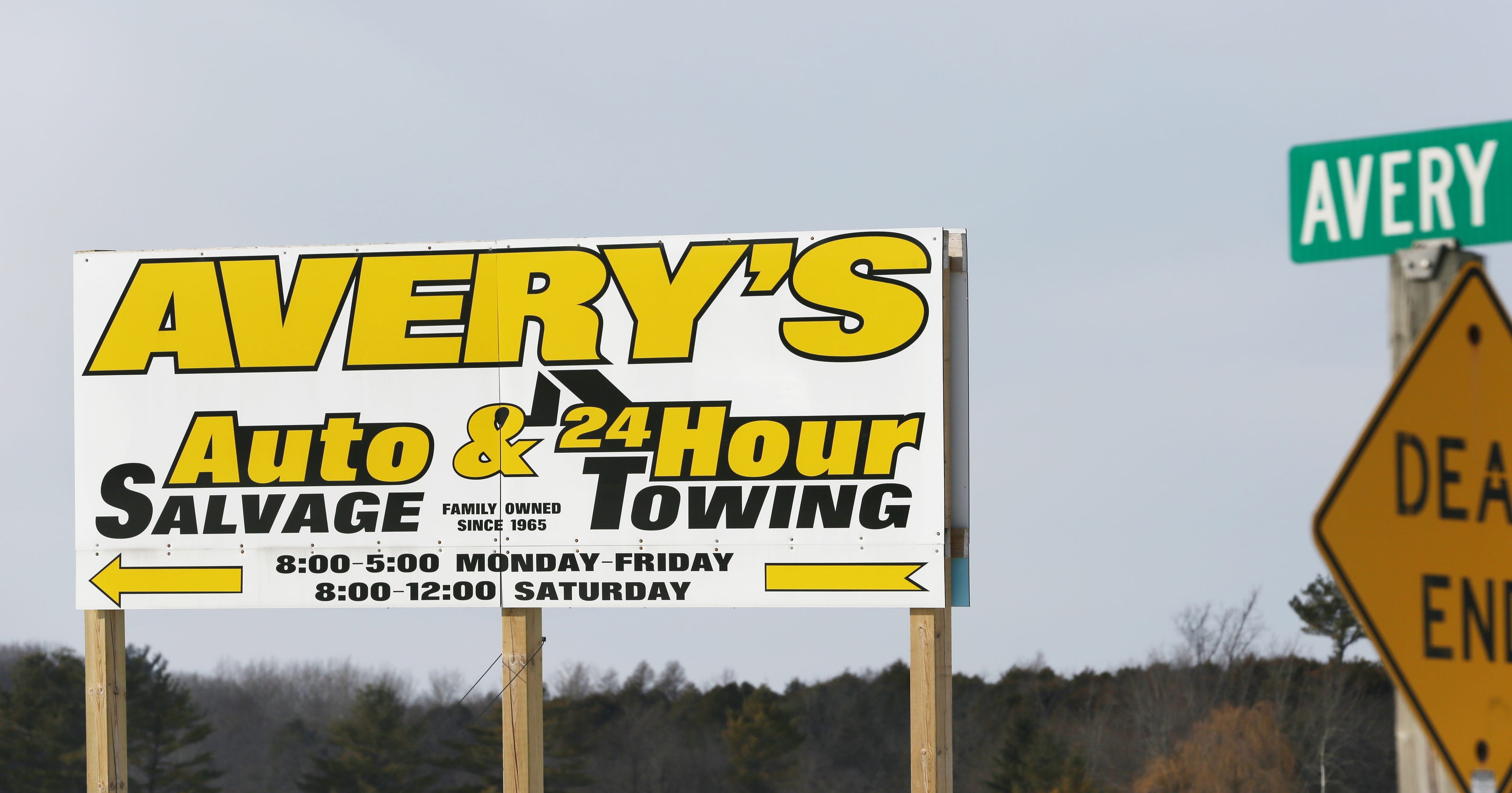 Investigative reporter visits Avery Salvage yard