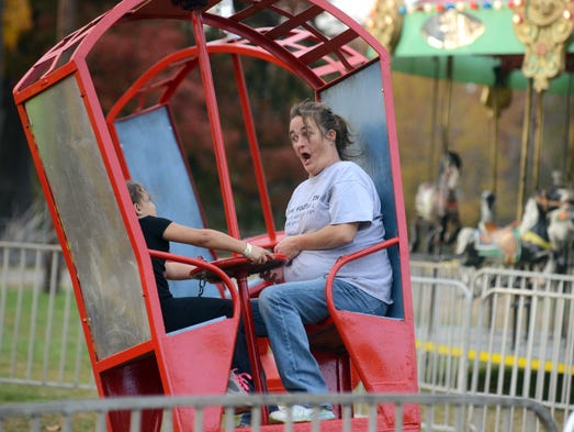 Moxahala Amusement Park opens again