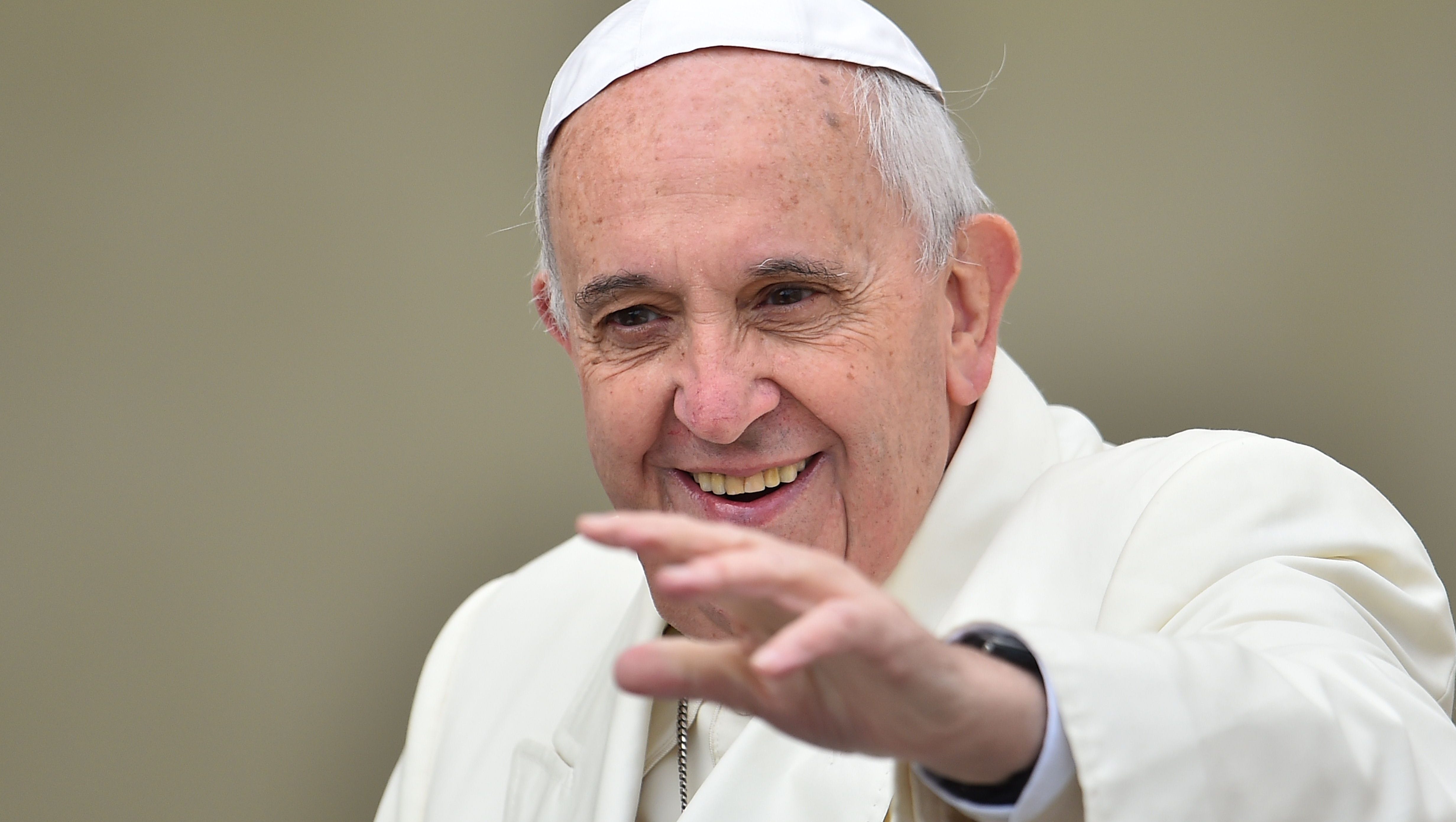 format Telegraf Geometri Pope Francis: The devil is real, don't underestimate him