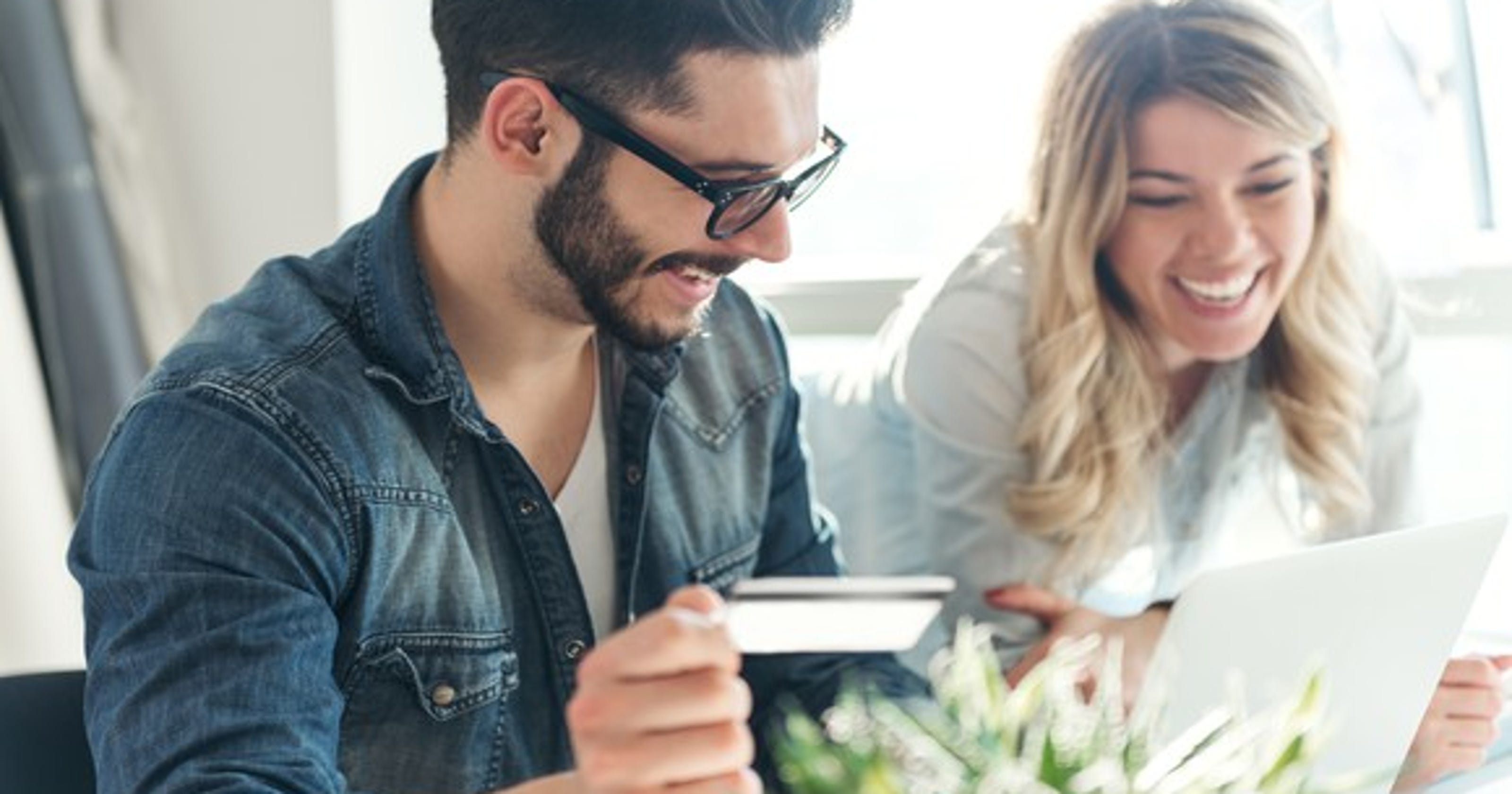 Here's the Average American's Credit Card Debt -- and How to get yours under Control