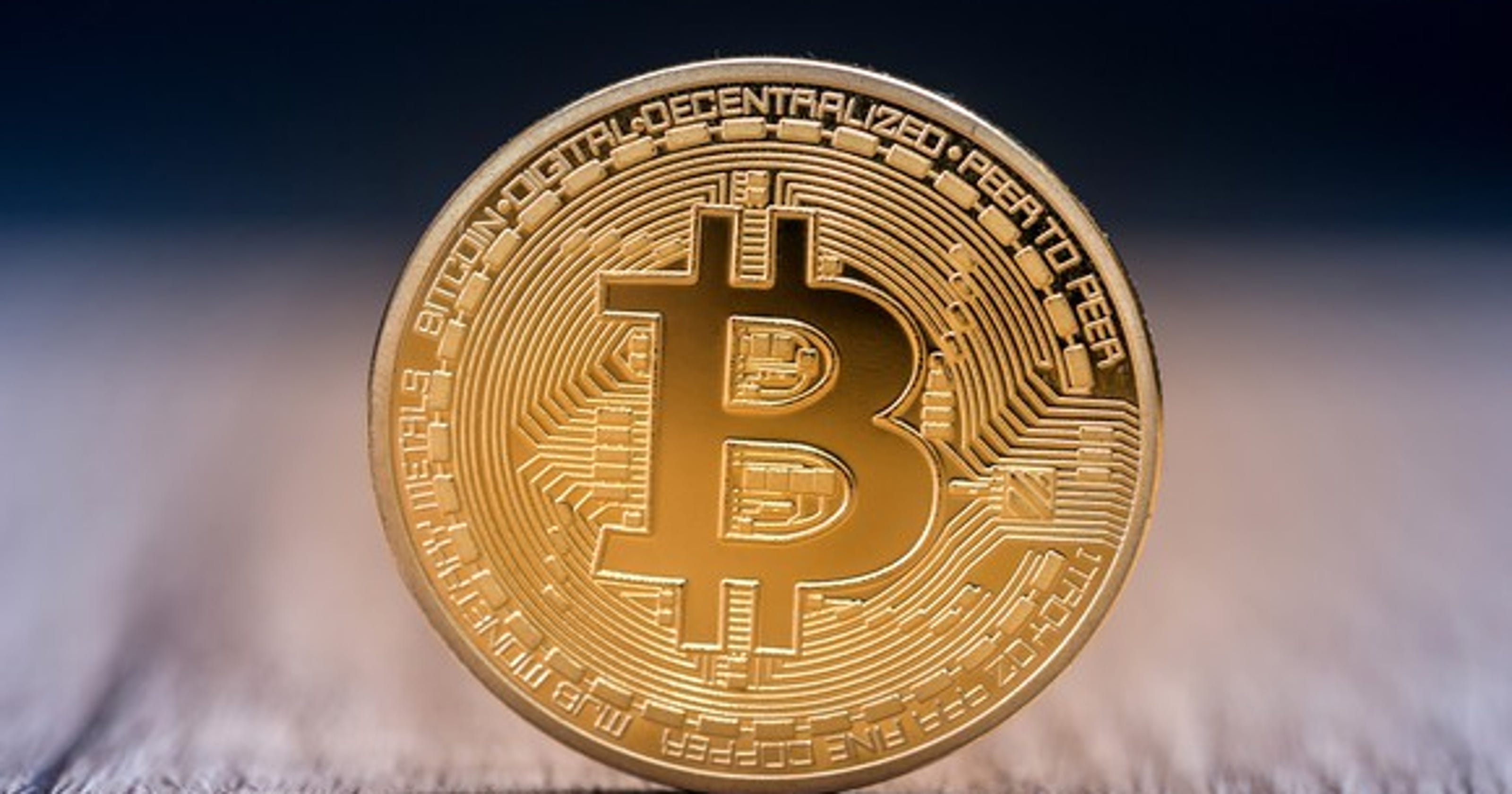 Bitcoin loses third of its value this month after 400% run ...