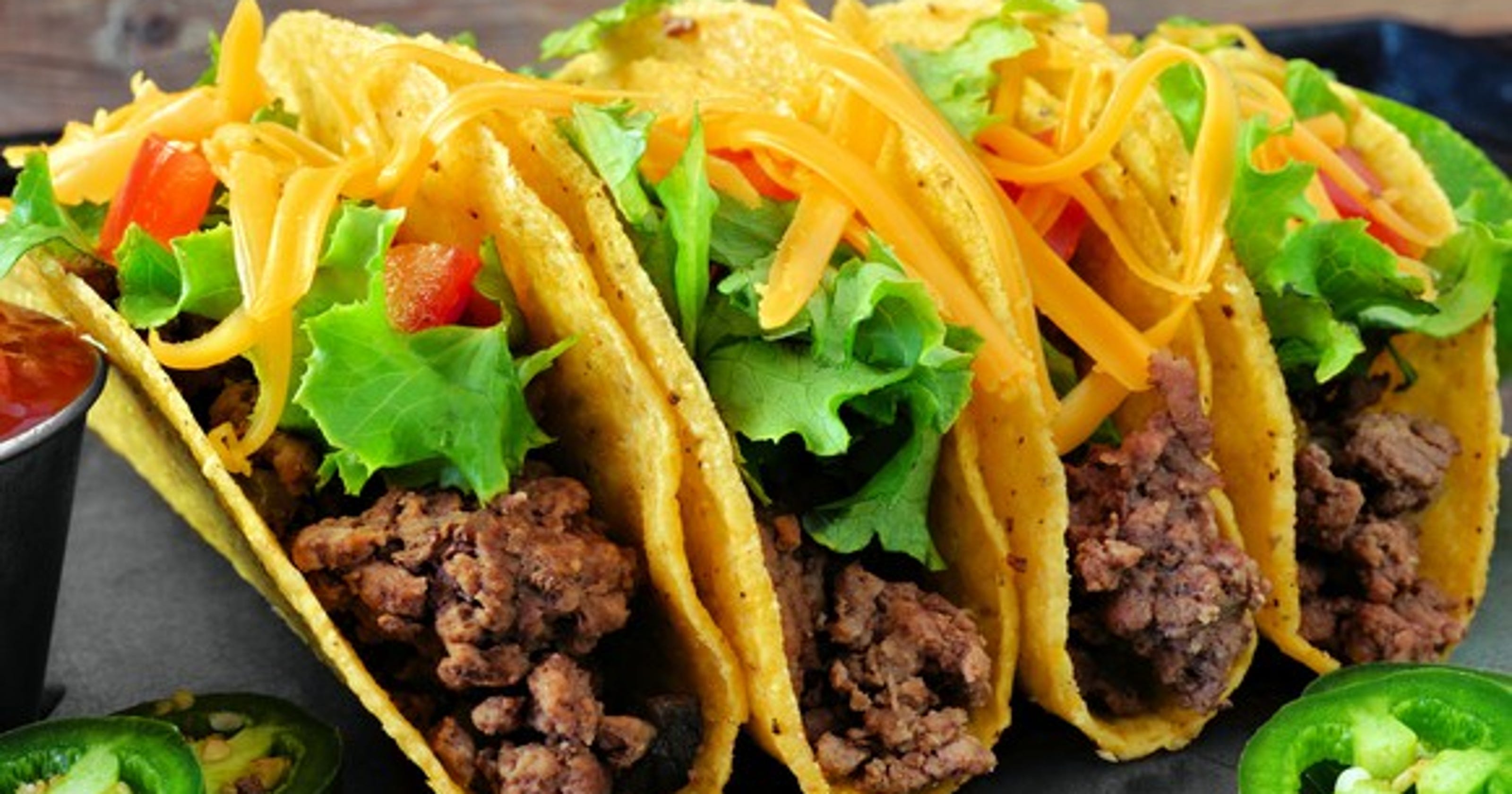 National Taco Day: Freebies, $1 tacos and more Taco Thursday deals