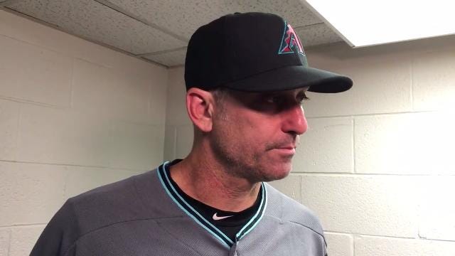 Torey Lovullo on miscues, Descalso's pitching in 16-4 loss to Cubs